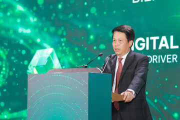 Phó Thống đốc NHNN: Việc đổi số điện thoại từng tốn hàng chục triệu giờ lao động vì phải ra quầy, nay chỉ mất 1 ngày