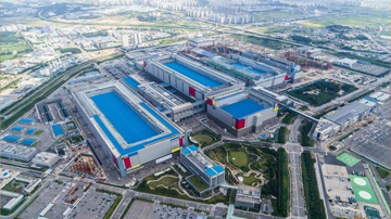 Tập đoàn Mỹ đứng sau 'siêu tổ hợp chip AI' 13.000 tỷ USD sẽ chuyển dây chuyền sản xuất về Việt Nam