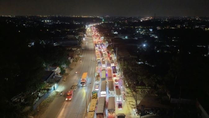 Thành phố trẻ và rộng nhất Việt Nam sắp làm tuyến đường trên cao hơn 16.000 tỷ: Sở hữu nút giao đa tầng, kết hợp hầm chui và cầu vượt- Ảnh 2. Thành phố trẻ và rộng nhất Việt Nam sắp làm tuyến đường trên cao hơn 16.000 tỷ: Sở hữu nút giao đa tầng, kết hợp hầm chui và cầu vượt- Ảnh 2.