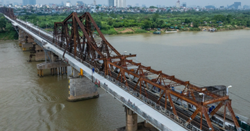 Cây cầu thép có tuổi đời lớn nhất Việt Nam sau hơn 1 tháng dừng hoạt động