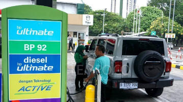 Nền kinh tế số 1 Đông Nam Á tăng giá dầu diesel lên mức kỷ lục hơn 42.000 đồng/lít, cao gấp rưỡi Việt Nam