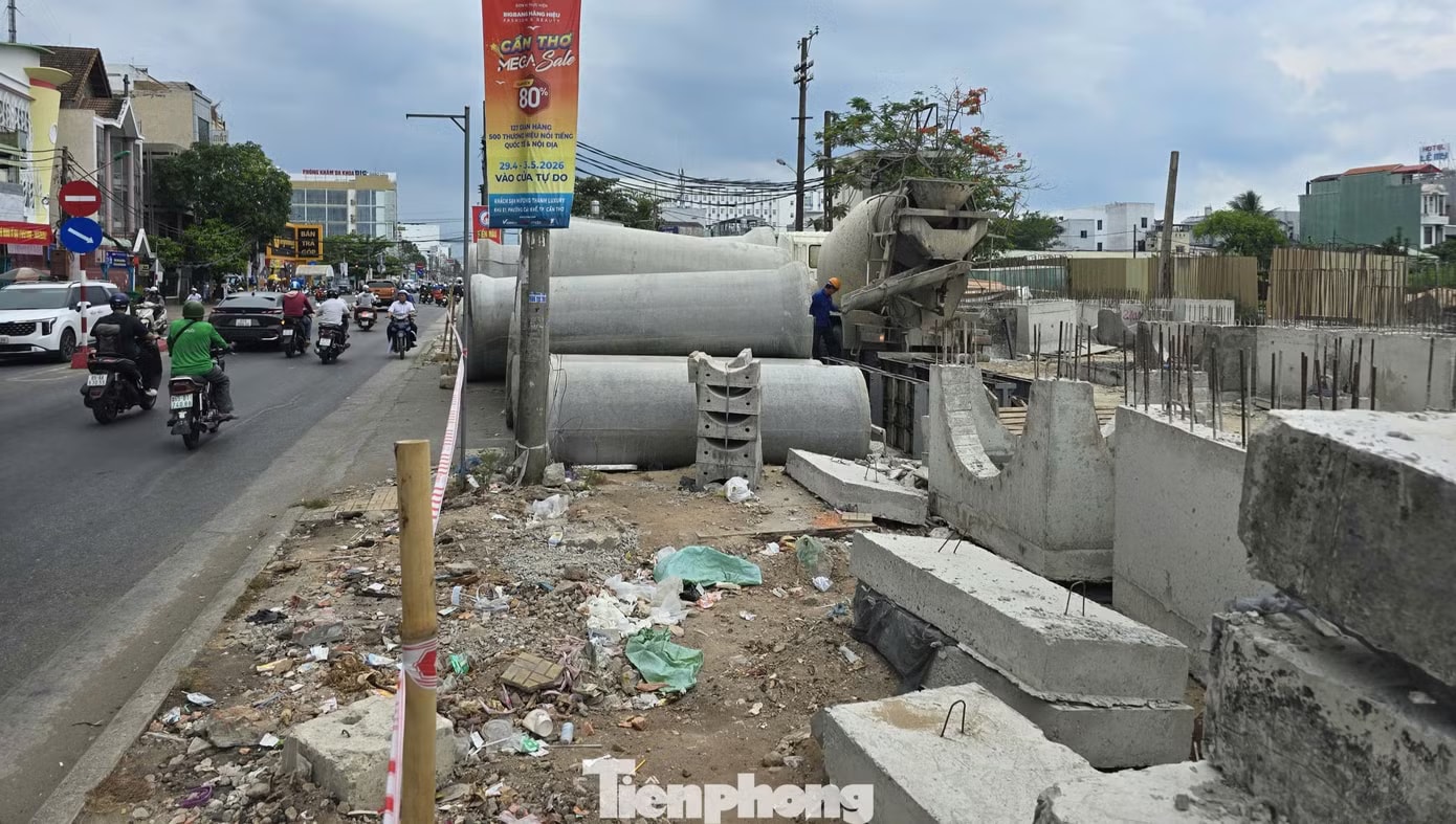 Dự án mở rộng đoạn đường 7.200 tỷ đồng gần như giậm chân tại chỗ - Ảnh 4.