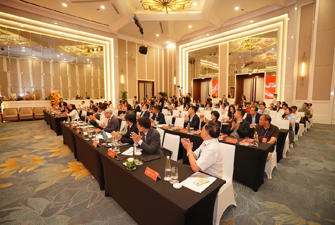 Kinh tế tư nhân trong kỷ nguyên vươn mình: Cần đa dạng hóa kênh huy động vốn để giảm rủi ro cho hệ thống tài chính - Ảnh 2.