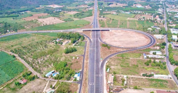 Hơn 10 ngày nữa, đoạn tuyến cao tốc gần 18.000 tỷ đi qua TP rộng nhất Việt Nam sẽ thông xe