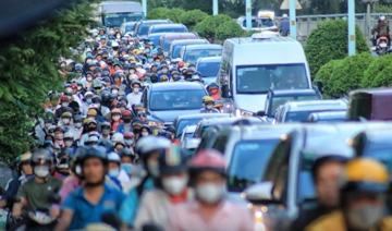 Lộ trình đổi xe máy điện tại Hà Nội: Đăng ký ở đâu, ai phải thực hiện trước?