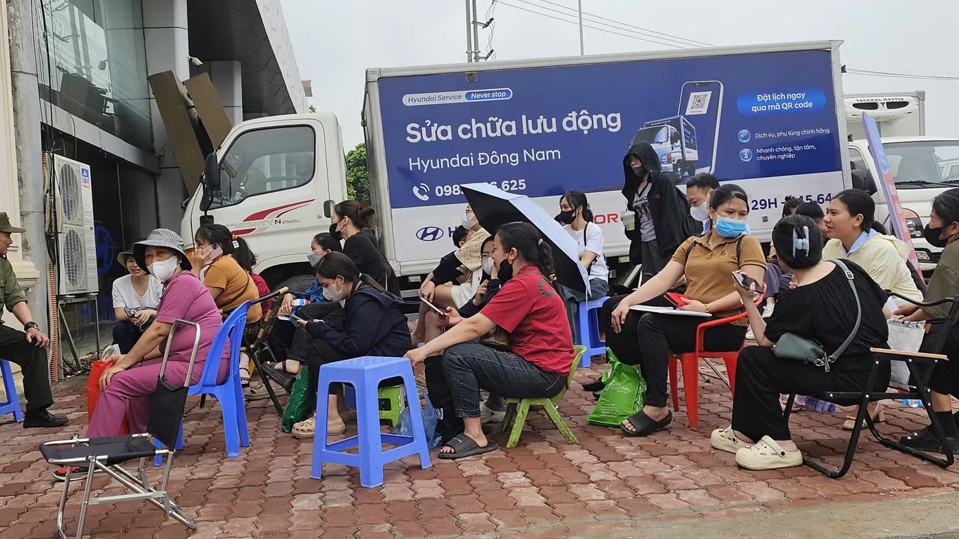 Với các hồ sơ mua nhà ở xã hội không đạt yêu cầu, cơ quan chức năng cần phải phản hồi bằng văn bản, nêu rõ lý do trong thời hạn 15 ngày. Ảnh minh hoạ. Chặn trục lợi nhà ở xã hội, Bộ Xây dựng ban hành 2 thủ tục xét duyệt mới - Ảnh 1.