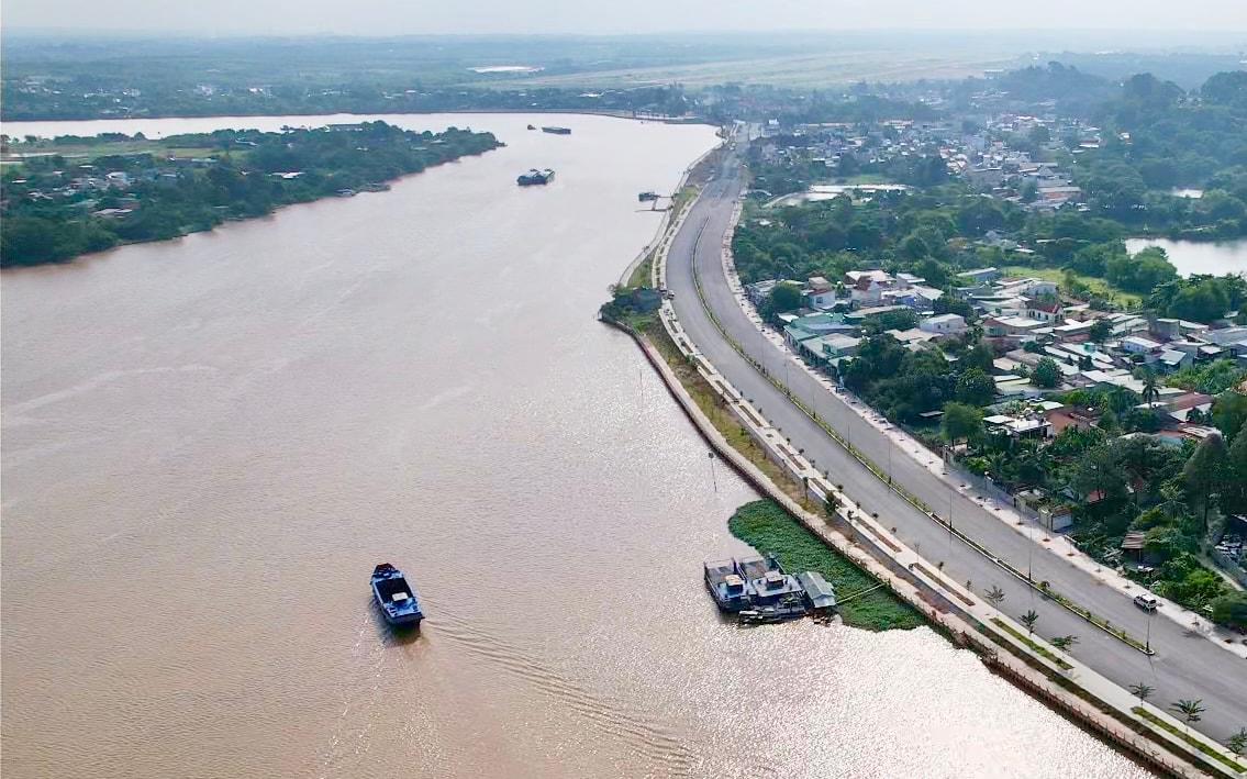 Sắp có cầu 6 làn xe kết nối TP trực thuộc Trung ương trẻ nhất Việt Nam với siêu đô thị giàu có nhất cả nước- Ảnh 1. Sắp có cầu 6 làn xe kết nối TP trực thuộc Trung ương trẻ nhất Việt Nam với siêu đô thị giàu có nhất cả nước- Ảnh 1.
