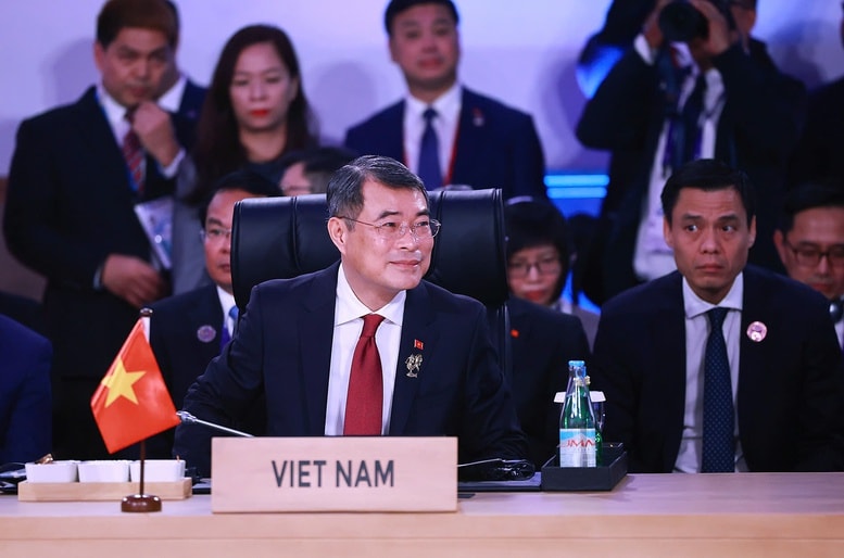 Hình ảnh, vị thế, vai trò Việt Nam với ASEAN trong một thế giới biến động- Ảnh 1. Hình ảnh, vị thế, vai trò Việt Nam với ASEAN trong một thế giới biến động- Ảnh 1.
