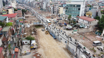 Bị thu hồi 100% đất làm dự án, người dân lo mất kế sinh nhai: Hà Nội giải bài toán tái định cư cho hàng triệu người dân thế nào?
