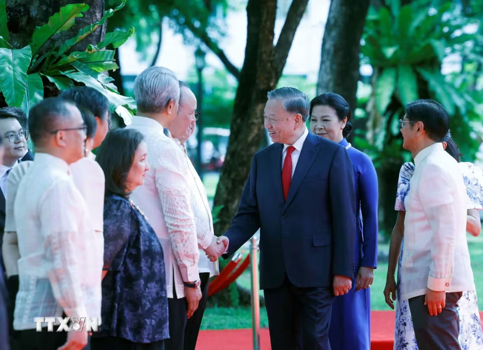 Lễ đón Tổng Bí thư, Chủ tịch nước Tô Lâm và Phu nhân thăm cấp Nhà nước tới Philippines- Ảnh 7.