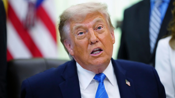 Ông Trump hạ lệnh 'giáng đòn mạnh', Iran cảnh báo chiến sự sẽ vượt khỏi Trung Đông: Thế giới nín thở