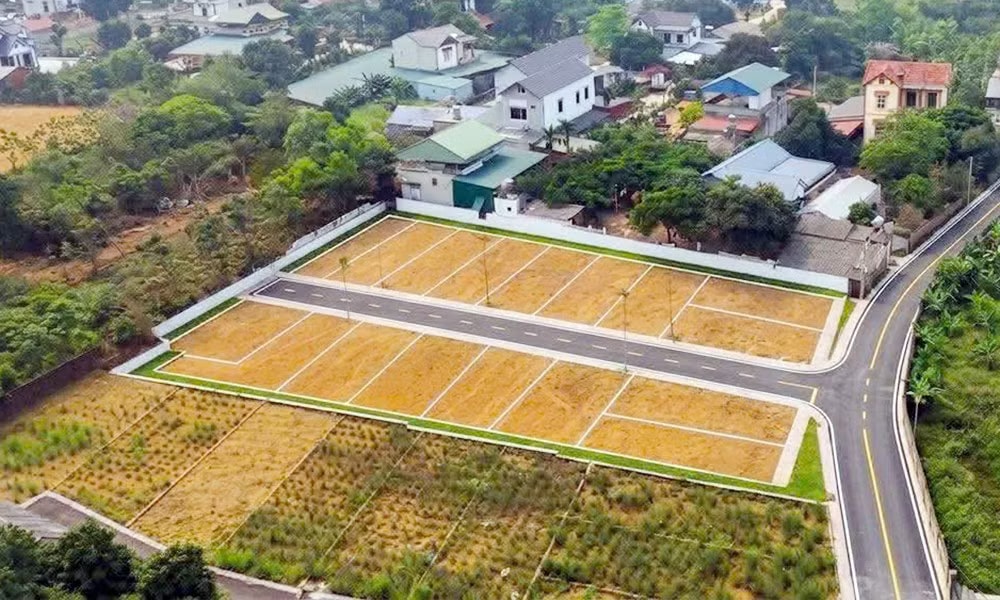Tâm lý nhà đầu tư thay đổi với phân khúc đất nền vùng ven. Hà Nội: Giá đất nền vùng ven có nơi giảm cả tỷ đồng/lô - Ảnh 2.