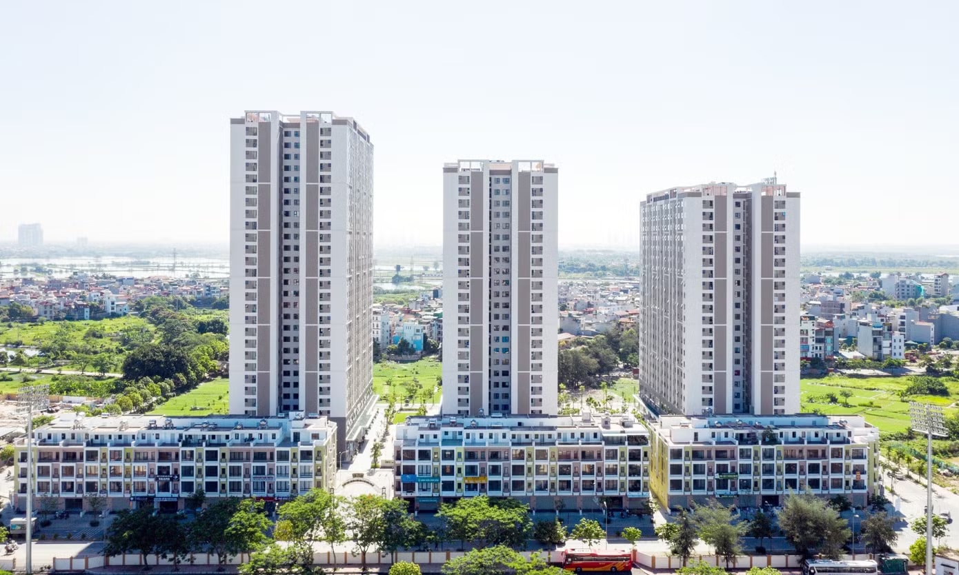 Hà Nội chỉ đạo kiểm tra, xử lý vụ phát hiện gần 90 căn nhà ở xã hội có dấu hiệu trục lợi - Ảnh 1.