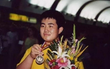 ‘Thần đồng' Toán học 11 tuổi giành 40 giải thưởng và 2 lần vô địch thế giới nhưng bị trượt tốt nghiệp, hiện chọn 'an phận và đang làm công việc gì?