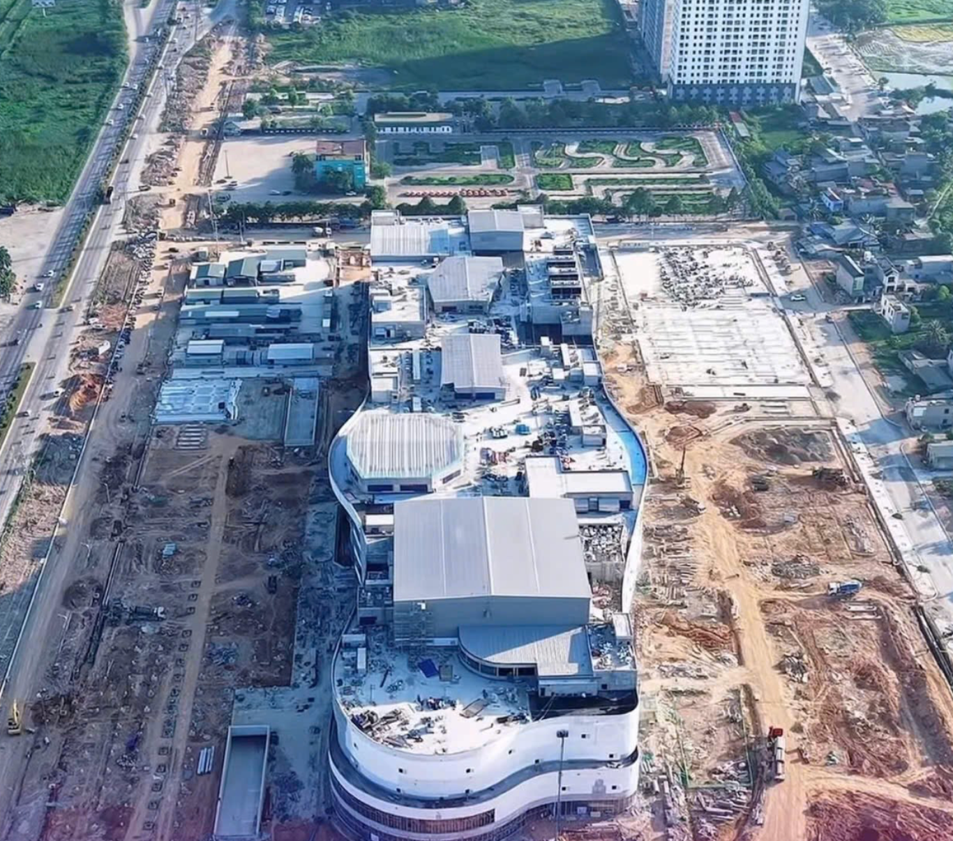 Khoảng 4 tháng nữa, chính thức khai trương TTTM Aeon Mall lớn nhất Việt Nam, vốn đầu tư hơn 4.000 tỷ- Ảnh 2.