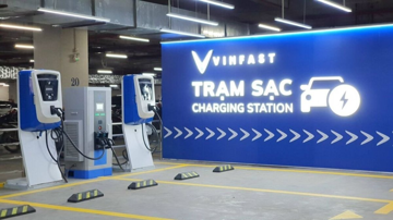 Siêu trạm sạc VinFast tuyển công nhân, nhận lương tới 41 triệu/tháng