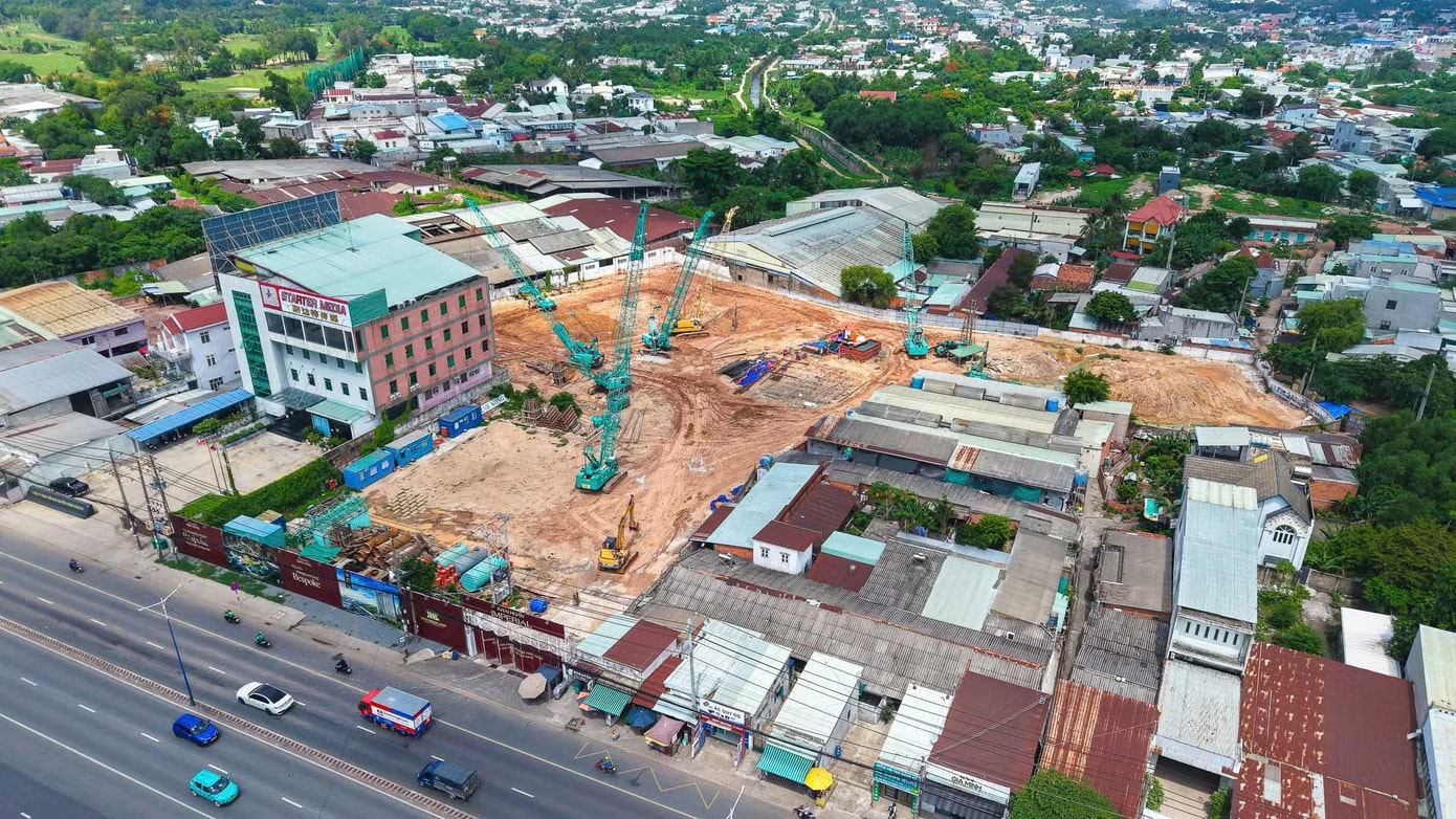 Hàng chục dự án căn hộ đua nhau 'mọc' lên dọc đoạn Quốc lộ - Ảnh 28.