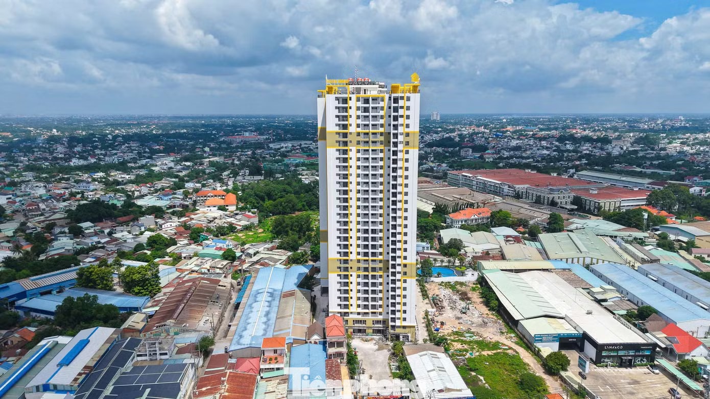 Hàng chục dự án căn hộ đua nhau 'mọc' lên dọc đoạn Quốc lộ - Ảnh 9.