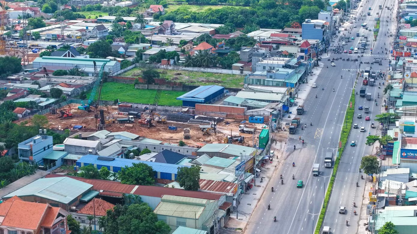 Hàng chục dự án căn hộ đua nhau 'mọc' lên dọc đoạn Quốc lộ - Ảnh 21.