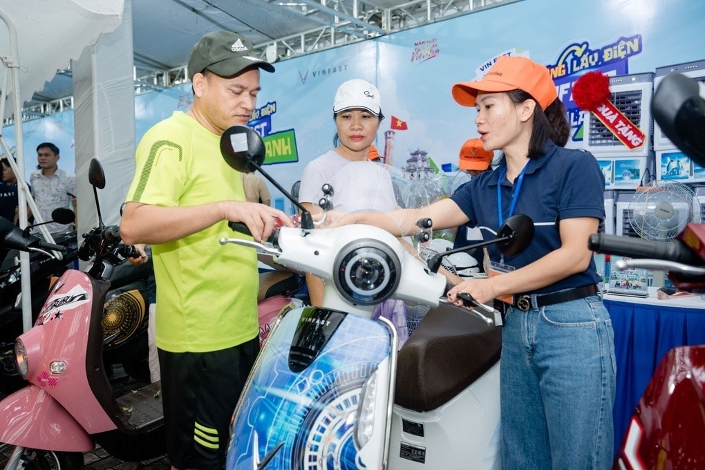 ho-tro-xe-dien-ha-noi-2.jpg