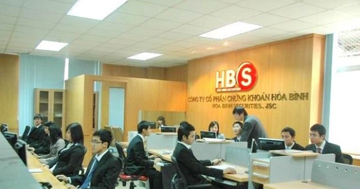 Những góc khuất tại Chứng khoán Hoà Bình (HBS) từ lời khai mạc: Chúng ta tạm ngừng hoạt động không phải vì sợ hãi