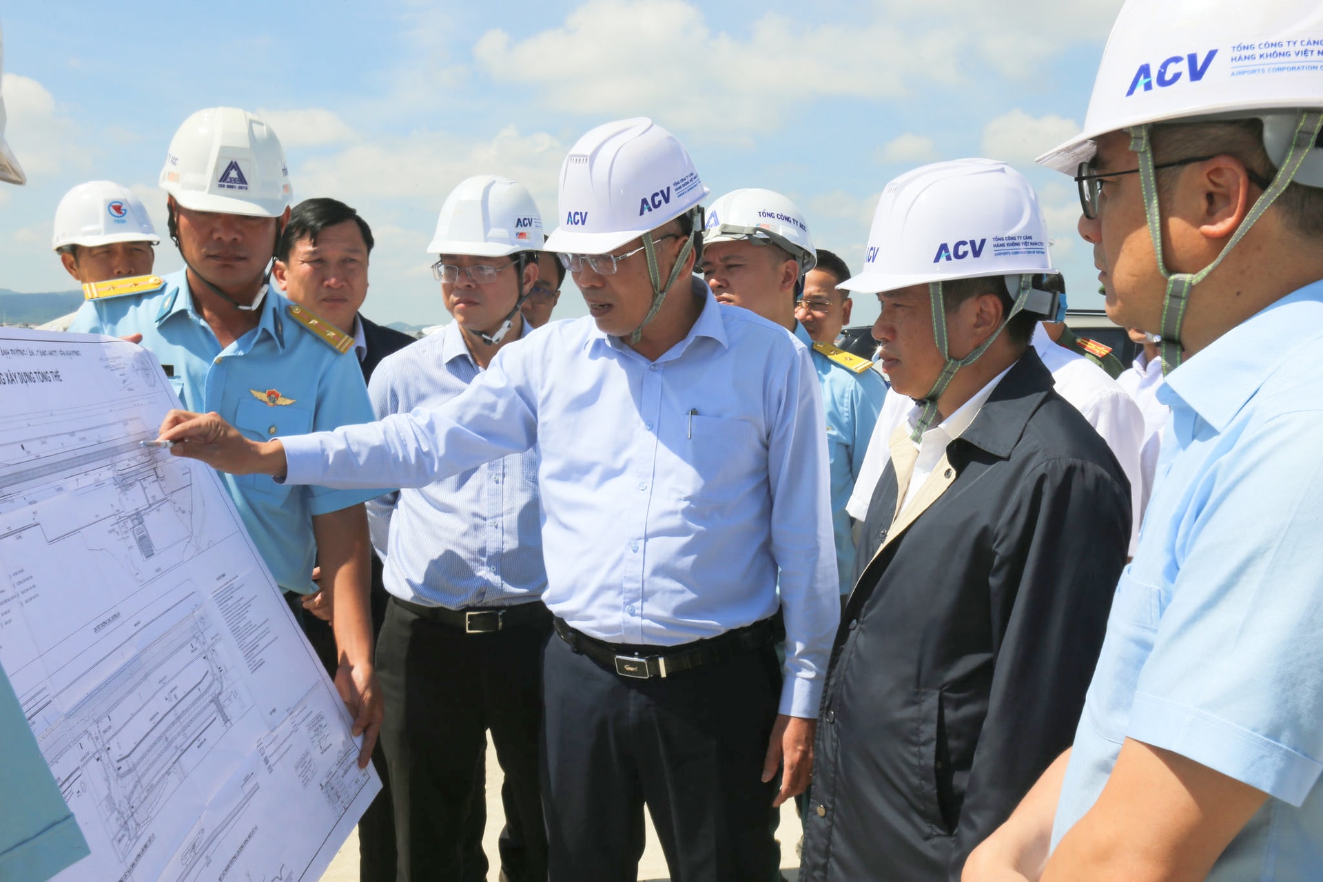 Đúng 2 tháng nữa, sân bay quốc tế đầu tiên ở Tây Nguyên chính thức mở cửa trở lại- Ảnh 1.