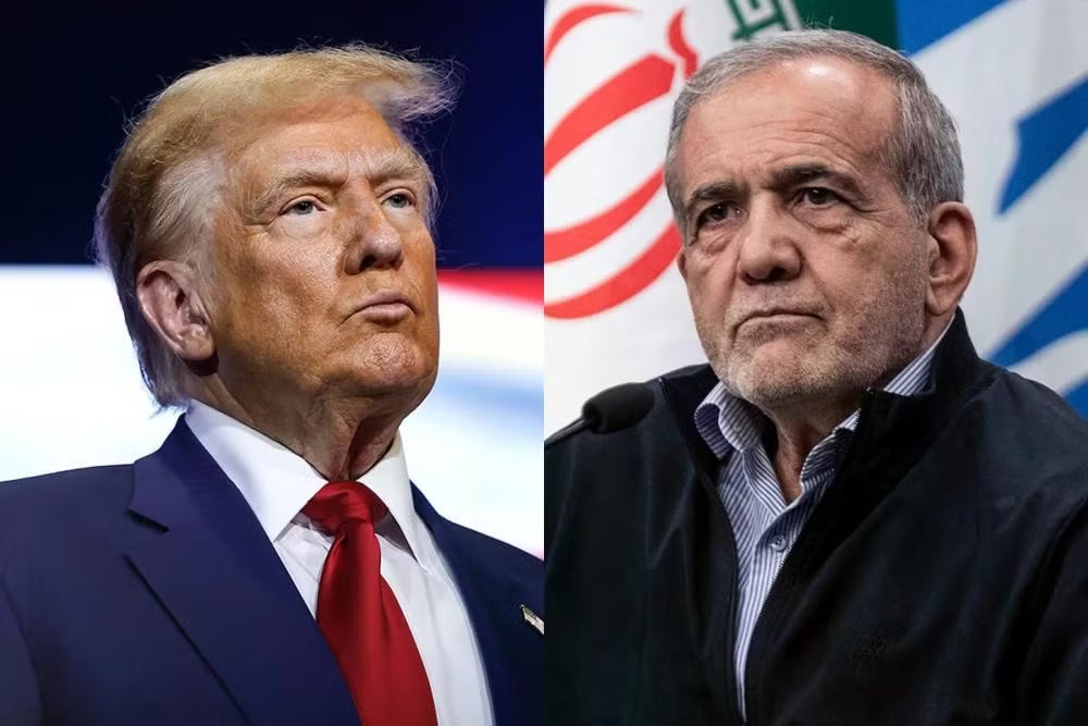 Tổng thống Mỹ Donald Trump và Tổng thống Iran Masoud Pezeshkian. (Ảnh: Getty Images) Tổng thống Mỹ - Iran ký bản ghi nhớ chấm dứt chiến tranh - Ảnh 1.