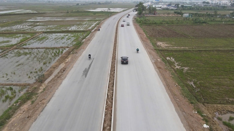 Chỉ 3 tháng nữa, chính thức hoàn thành đoạn quốc lộ nối đến quê Bác- Ảnh 1.