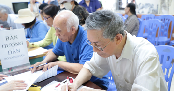Trước 30/6, người dân khẩn trương hoàn tất thủ tục này để không bị gián đoạn nhận lương hưu, trợ cấp