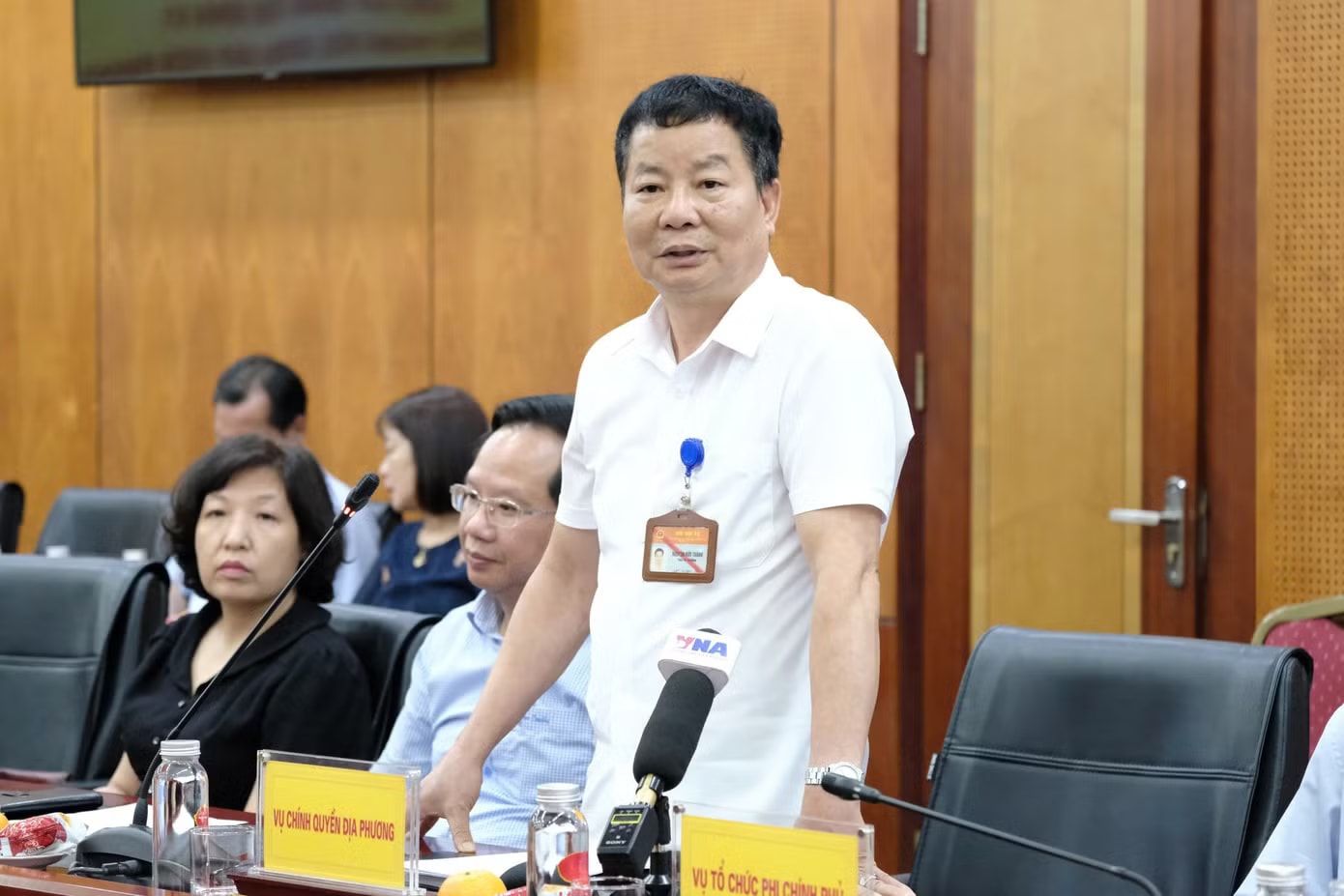 Trưởng thôn, tổ trưởng dân phố dôi dư được hưởng mọi chính sách tinh giản biên chế - Ảnh 1.