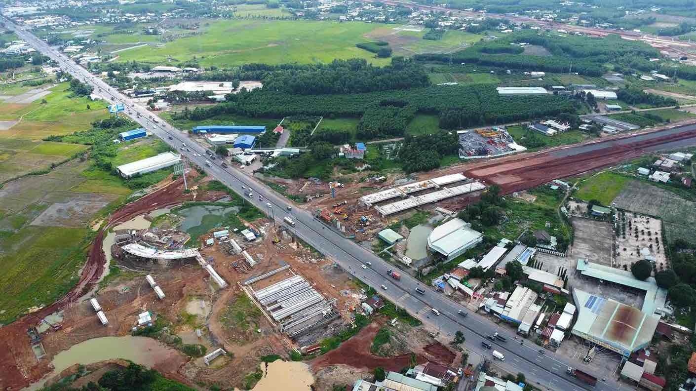 Thành phố trẻ nhất Việt Nam sắp khởi công tuyến đường 4.600 tỷ kết nối đến siêu sân bay- Ảnh 2.