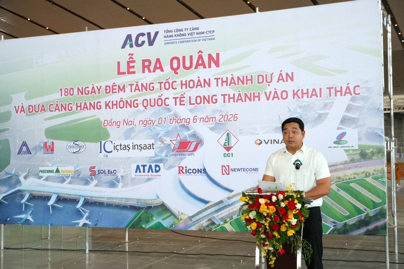 Huy động hơn 9.000 nhân sự tốc lực đưa siêu sân bay lớn nhất Việt Nam về đích vào cuối năm 2026- Ảnh 1.