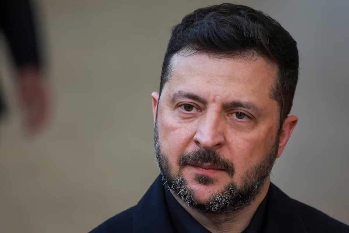 Tổng thống Ukraine Volodymyr Zelensky. (Ảnh: Reuters) Tổng thống Ukraine nói Nga chuẩn bị tấn công quy mô lớn - Ảnh 1.