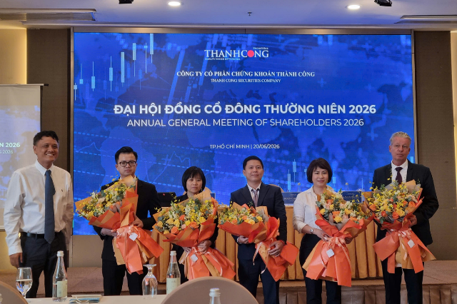 CTCK thay cả 5 thành viên HĐQT, cổ đông lớn úp mở vai trò chi phối trở lại - Ảnh 1.