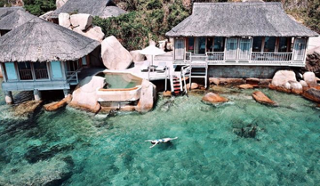 Việt Nam có điểm đến được báo Anh ca ngợi 'lãng mạn top 2 châu Á': Cách Nha Trang 60km, biệt lập như 'ốc đảo' giữa biển khơi