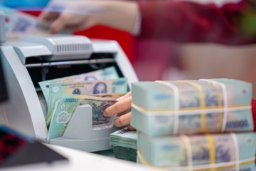 Loạt ngân hàng tăng vốn trước áp lực Basel III
