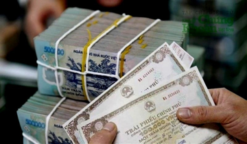 Ngân hàng ồ ạt phát hành trái phiếu lãi suất hơn 8,3%, áp lực vốn ngày càng lớn