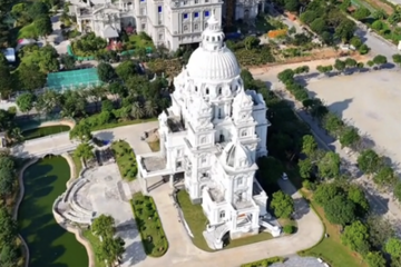 Lâu đài của gia tộc doanh nhân giàu có bậc nhất Ninh Bình: Mái vòm đồ sộ, mặt tiền phủ kín đèn LED, nổi bật giữa quần thể dinh thự xa hoa tựa trời Âu