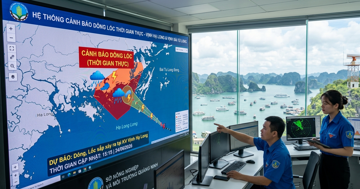 Quảng Ninh vận hành hệ thống cảnh báo dông lốc tức thời trên vịnh Hạ Long