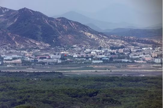 Khu vực biên giới Triều Tiên - Hàn Quốc. (Ảnh: Korea Herald) Lính Triều Tiên vượt biên sang Hàn Quốc - Ảnh 1.