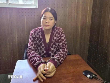 Khởi tố 'cán bộ công an' Nguyễn Thị Yến 45 tuổi