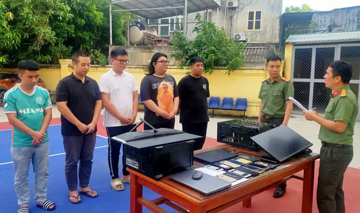 Khởi tố, bắt đối tượng SN 2004 liên quan đến hơn 1.000 tài khoản ngân hàng, thu lợi bất chính hàng tỷ đồng