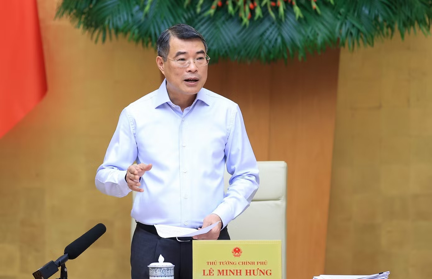 Thủ tướng Lê Minh Hưng phát biểu kết luận hội nghị. Thủ tướng: Không lùi tiến độ các dự án trọng điểm quốc gia - Ảnh 2.