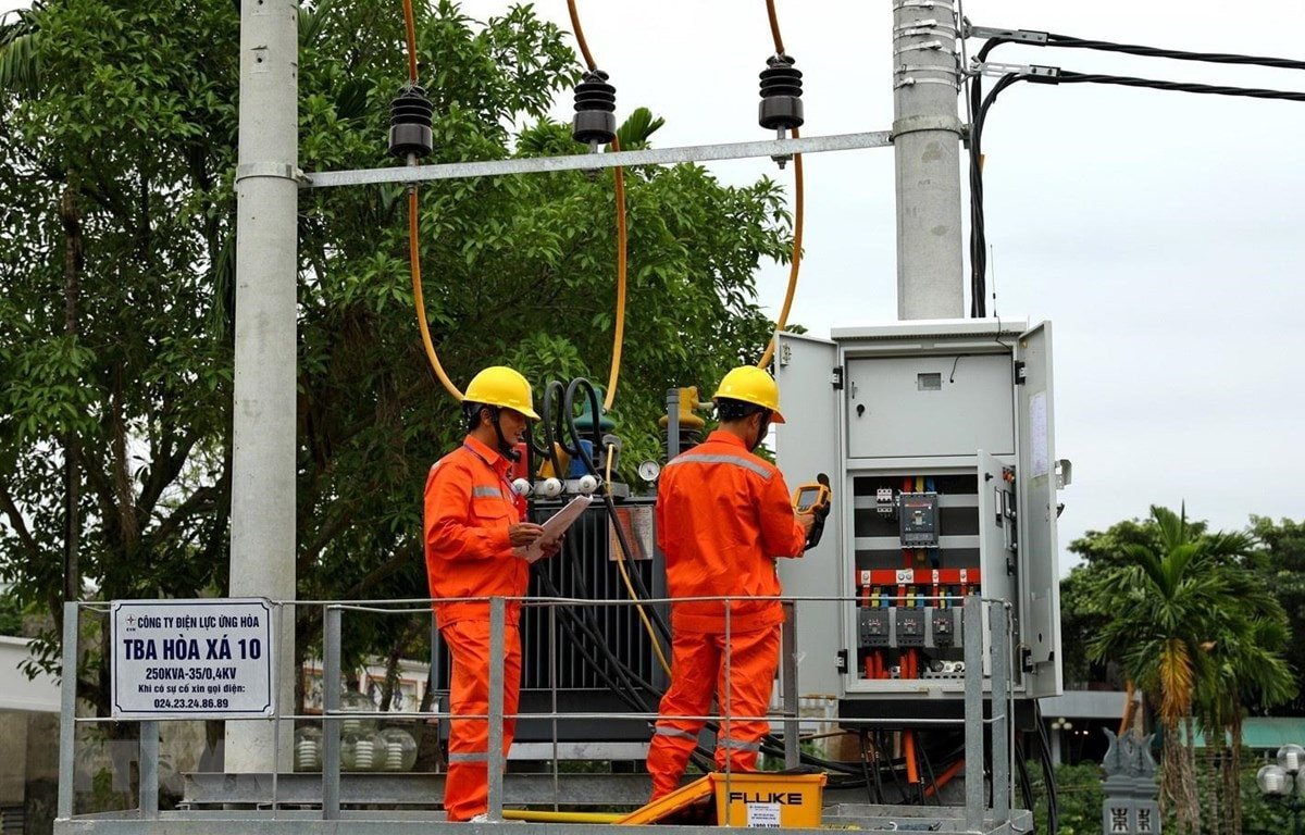 Tổng công ty Điện lực Hà Nội cho biết sẽ tiếp tục tạm dừng các kế hoạch cắt điện. Ảnh minh hoạ