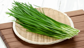Loại rau mọc quanh bờ rào, được ví ‘nhân sâm nhà nghèo’, giá chỉ 25.000 đồng/1kg