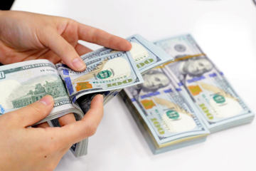 Tỷ giá tuần 22-26/06: Tỷ giá trung tâm tăng tuần thứ 7, USD tự do dấu hiệu quay đầu giảm