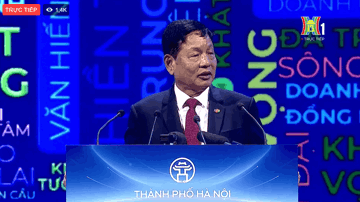 Nhìn bức tranh 100 năm sau của Hà Nội, Chủ tịch FPT Trương Gia Bình xúc động và đưa ra 5 cam kết