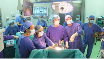 Phẫu thuật thành công ca bệnh hiếm gặp, y văn thế giới chưa có phác đồ điều trị chuẩn
