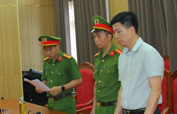 Khởi tố bổ sung, bắt một nguyên Trưởng phòng Quản lý đô thị và Giám đốc doanh nghiệp