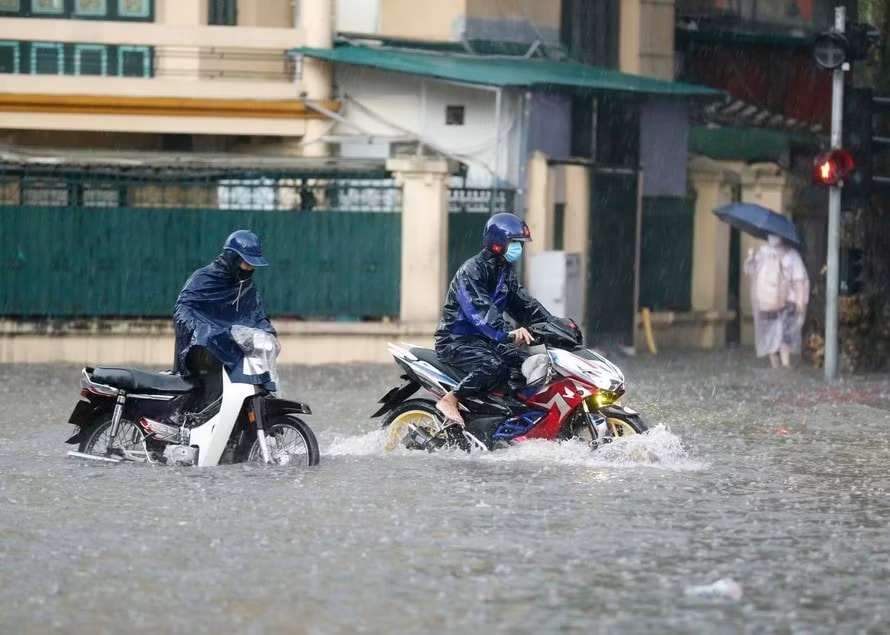 Miền Bắc có thể đón mưa rất lớn do không khí lạnh cuối mùa. Ảnh minh hoạ: Duy Phạm. Miền Bắc sắp đón không khí lạnh, mưa rất lớn - Ảnh 1.